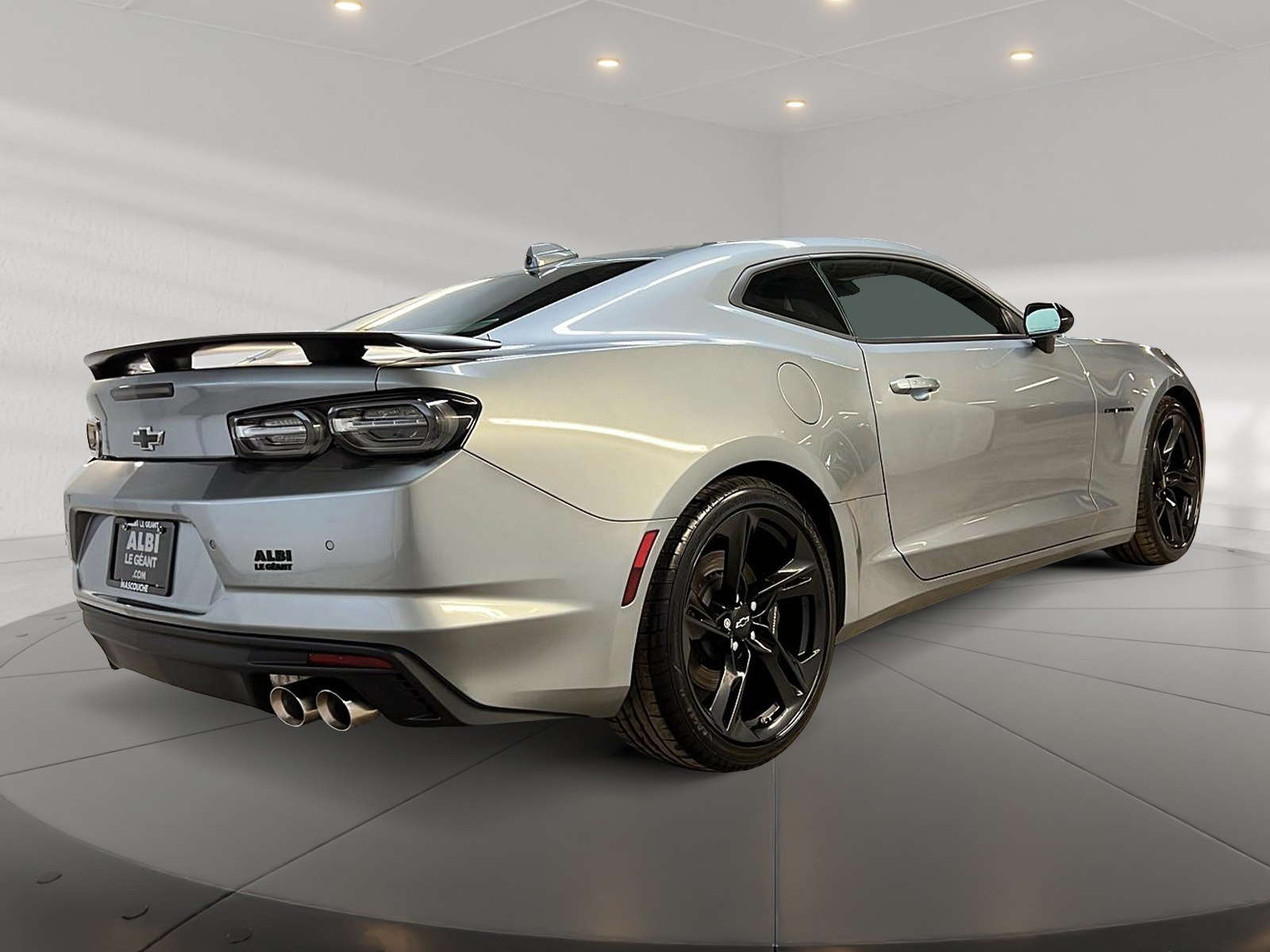 Chevrolet Camaro 2SS 6.2L CUIR TOIT NAV 2024 - image #4