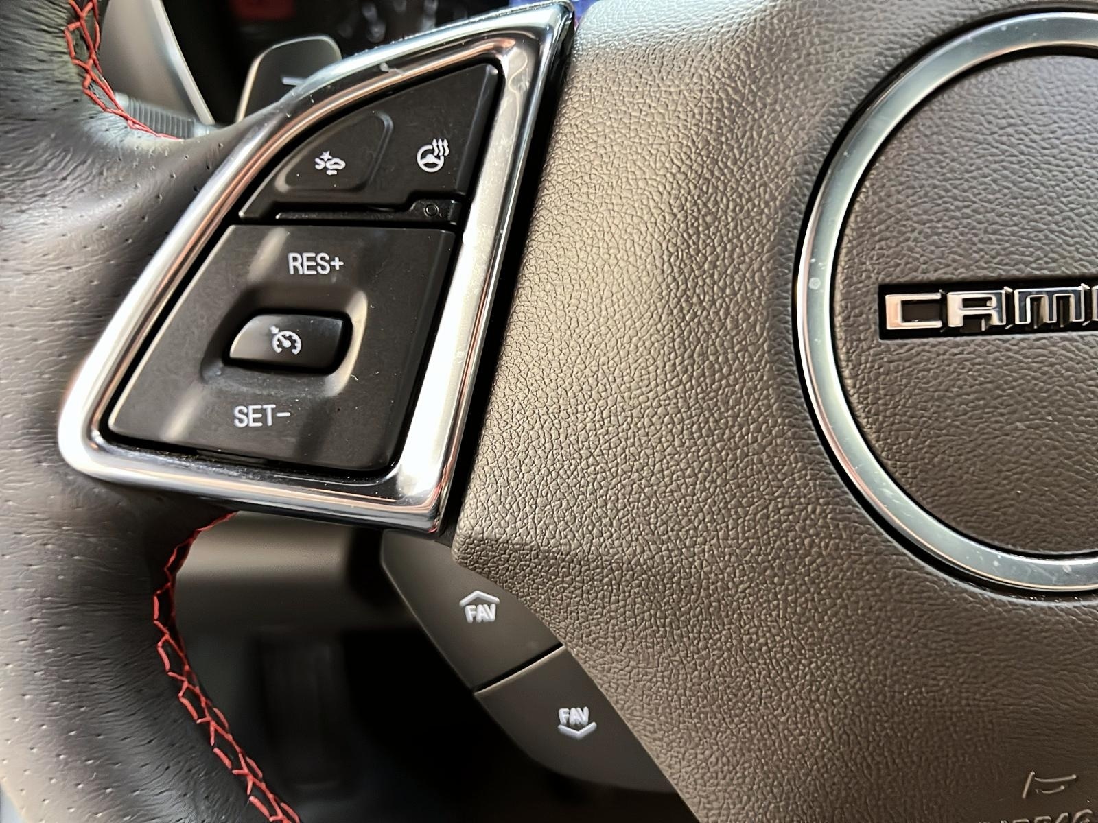 Chevrolet Camaro 2SS 6.2L CUIR TOIT NAV 2024 - image #20