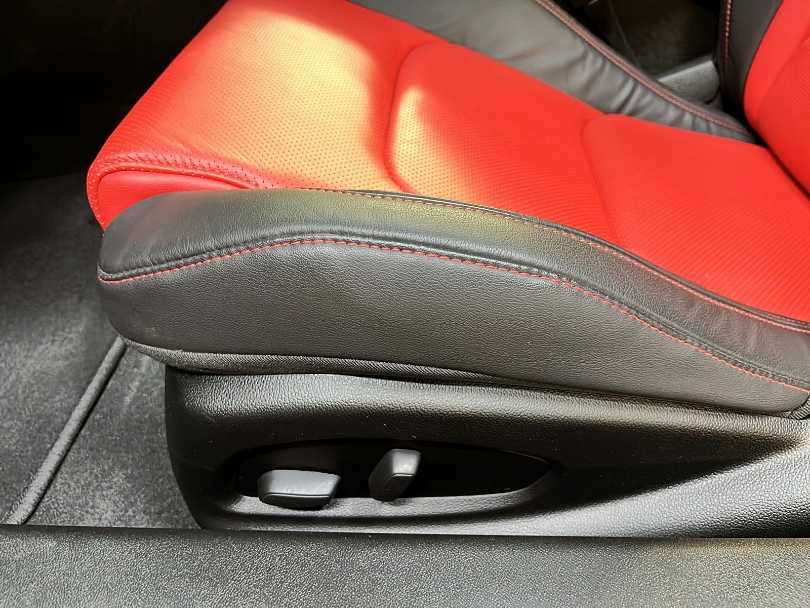 Chevrolet Camaro 2SS 6.2L CUIR TOIT NAV 2024 - image #25