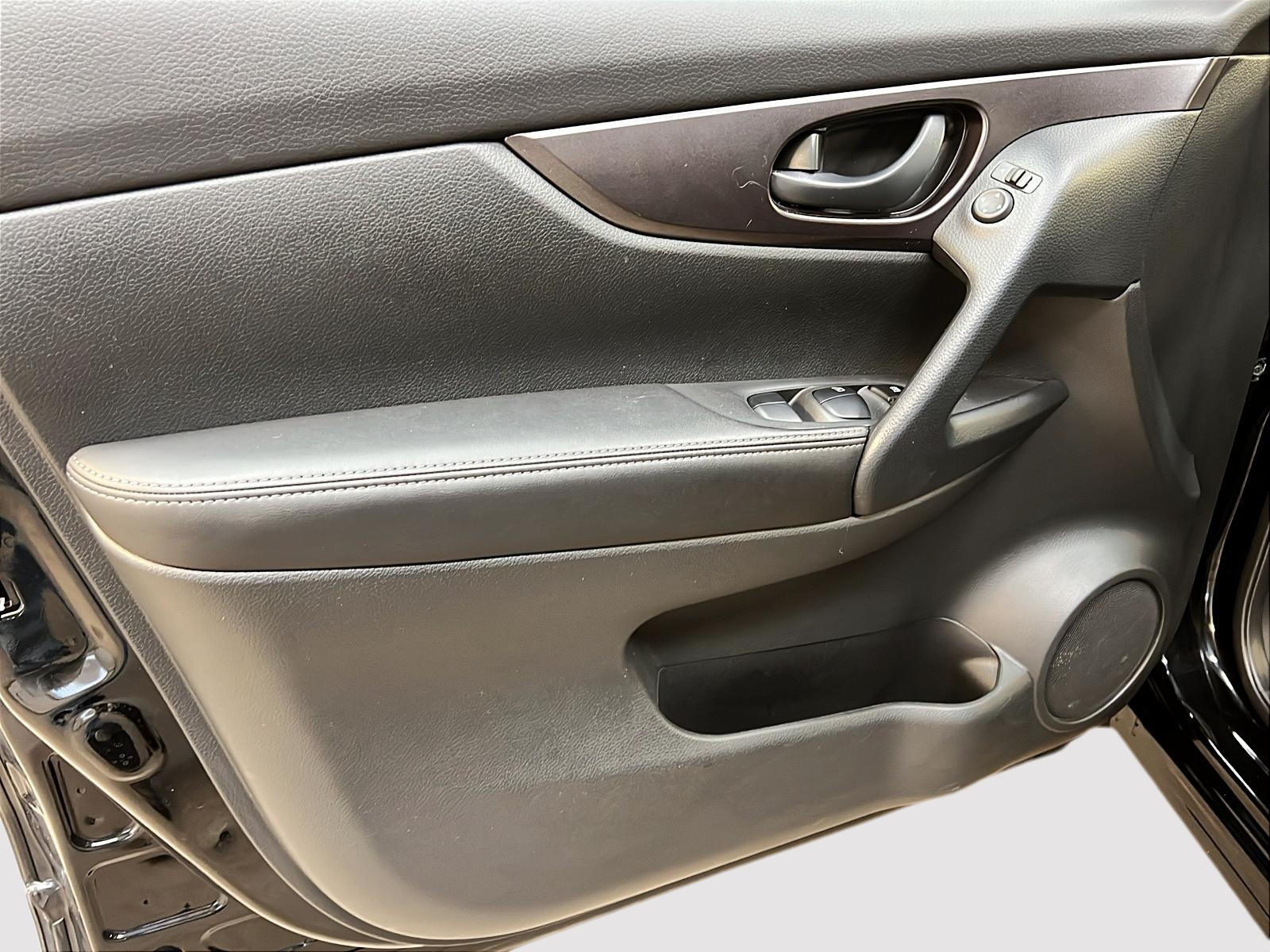 Nissan Qashqai S 2023 - image #22