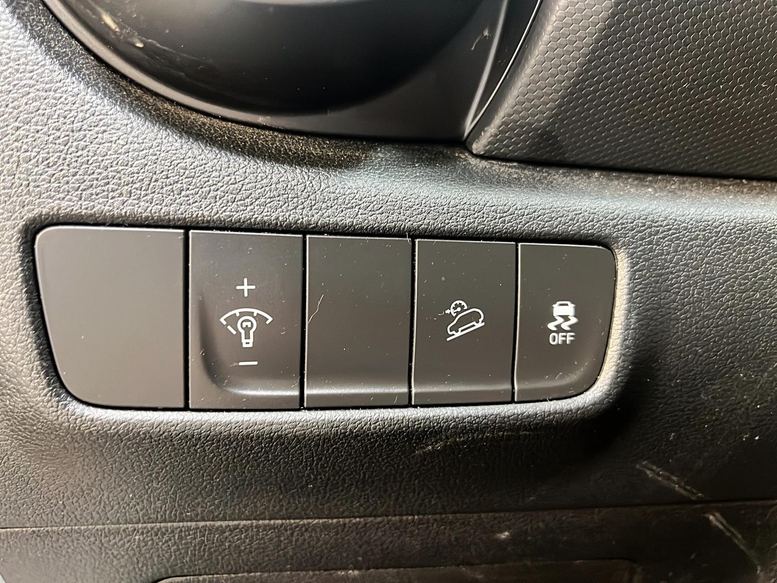 Hyundai Kona PREFERRED 2022 - image #20