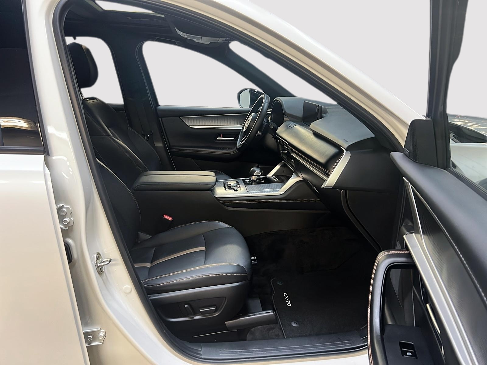 Mazda CX-70 GT PHEV CUIR TOIT PANO NAV 4RM 2025 - image #8
