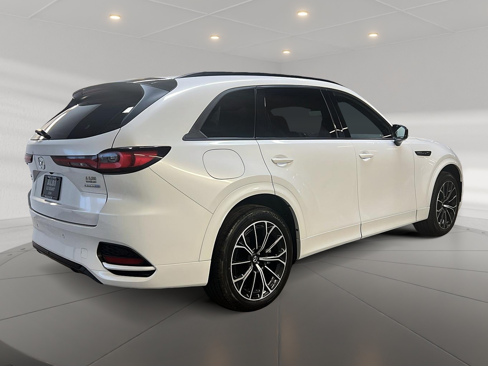 Mazda CX-70 GT PHEV CUIR TOIT PANO NAV 4RM 2025 - image #4