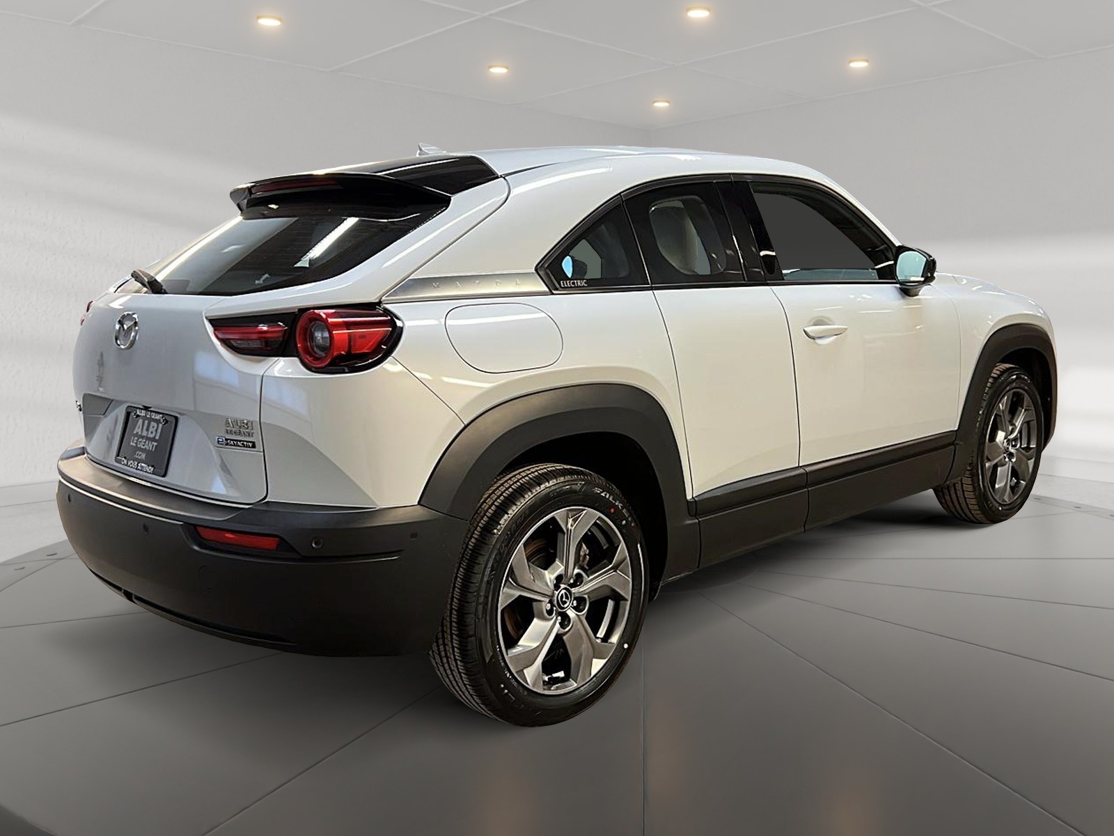 Mazda MX-30 2022 - Image #4