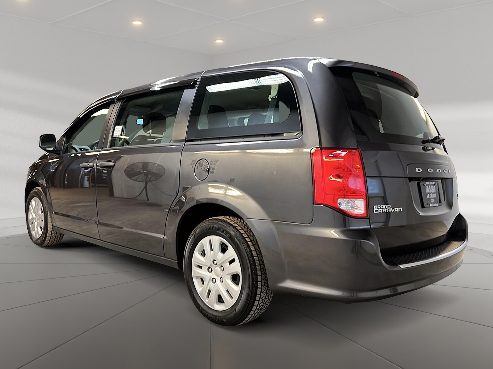 Dodge Grand Caravan 2019 - Image #6