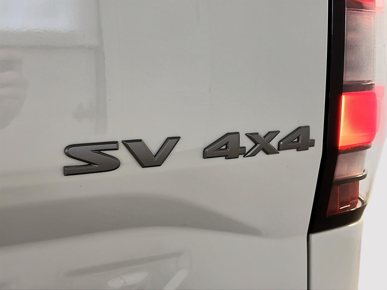 Nissan Frontier SV CREW CAB 4X4 2024 - image #24