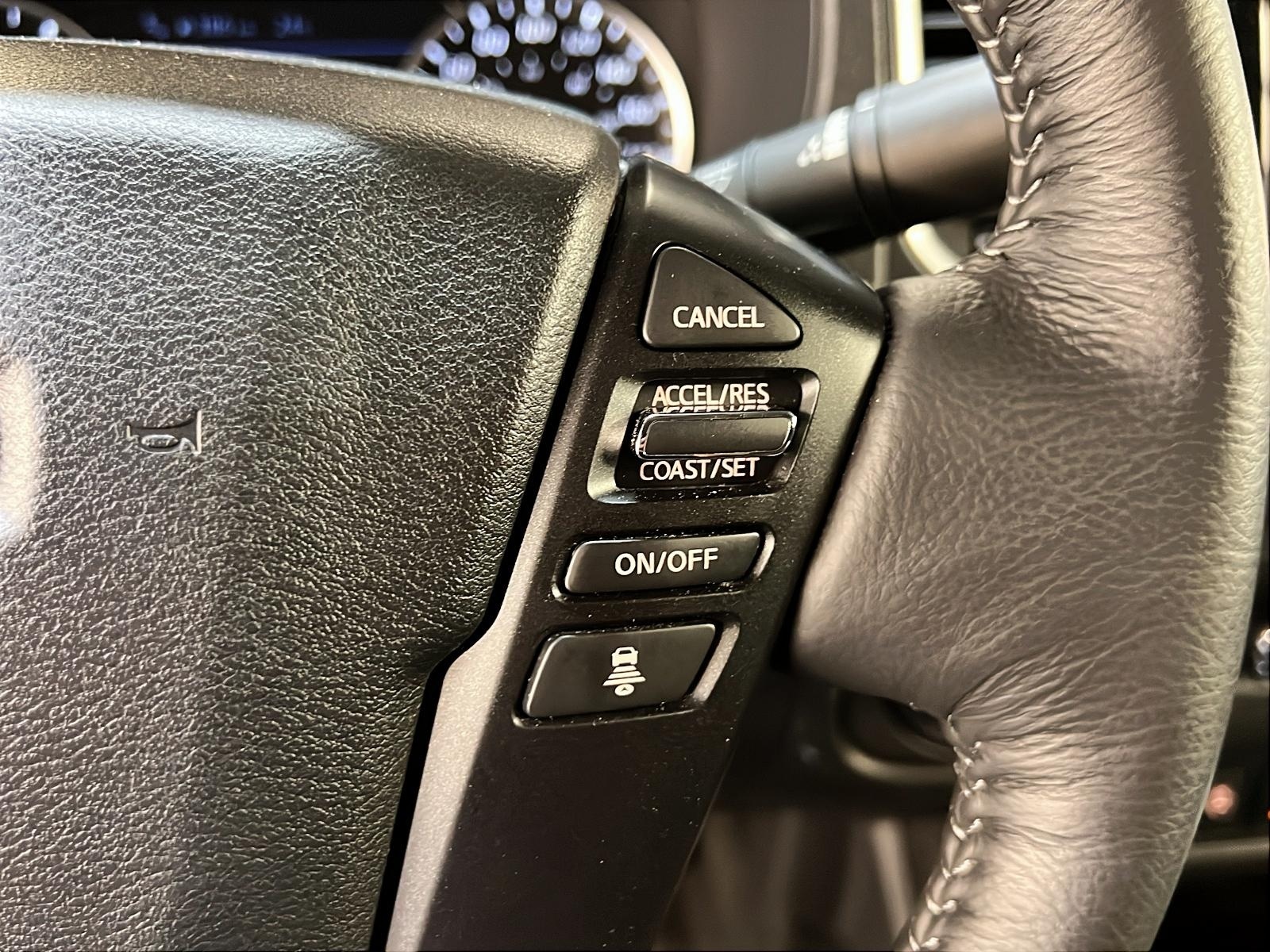 Nissan Frontier SV CREW CAB 4X4 2024 - image #19