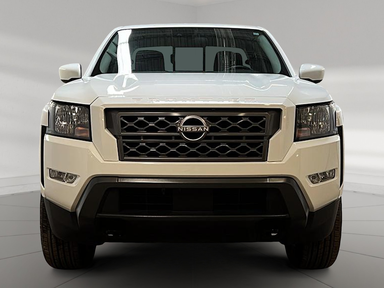 Nissan Frontier SV CREW CAB 4X4 2024 - image #2