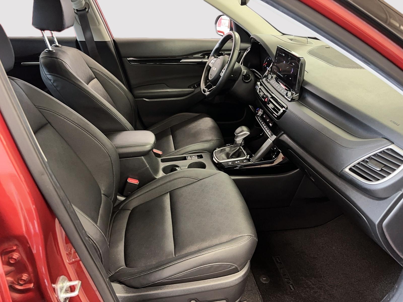 Kia SELTOS SX TURBO CUIR TOIT NAV 4RM 2022 - image #9