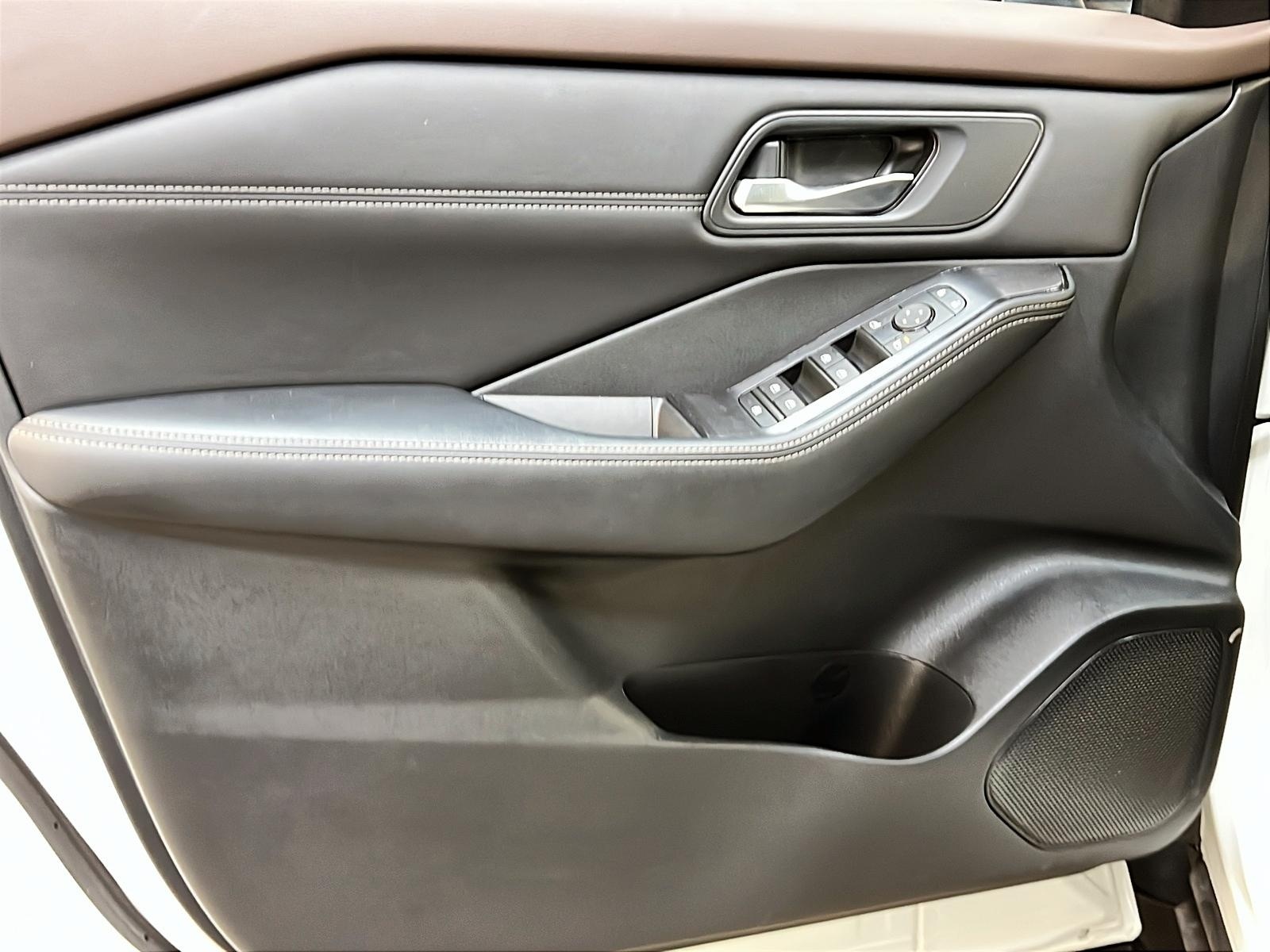 Nissan Rogue 2023 - Image #25