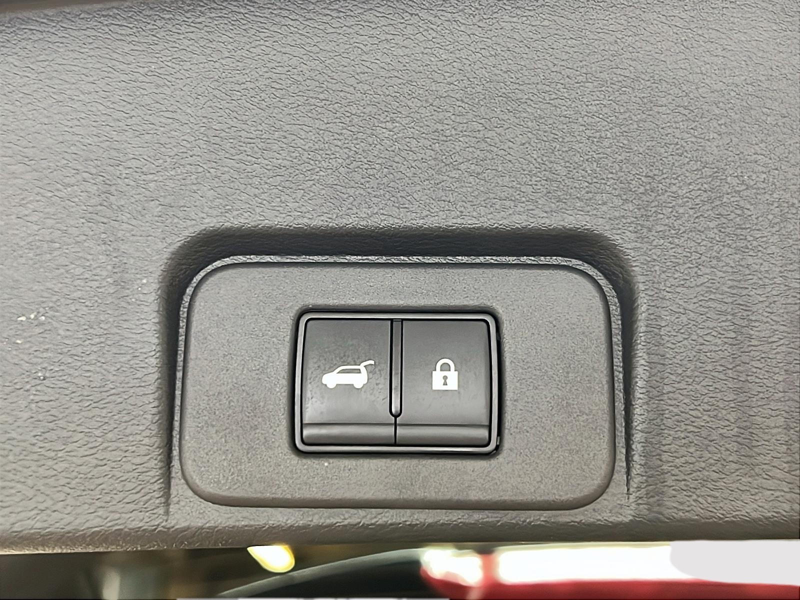 Nissan Rogue 2023 - Image #14