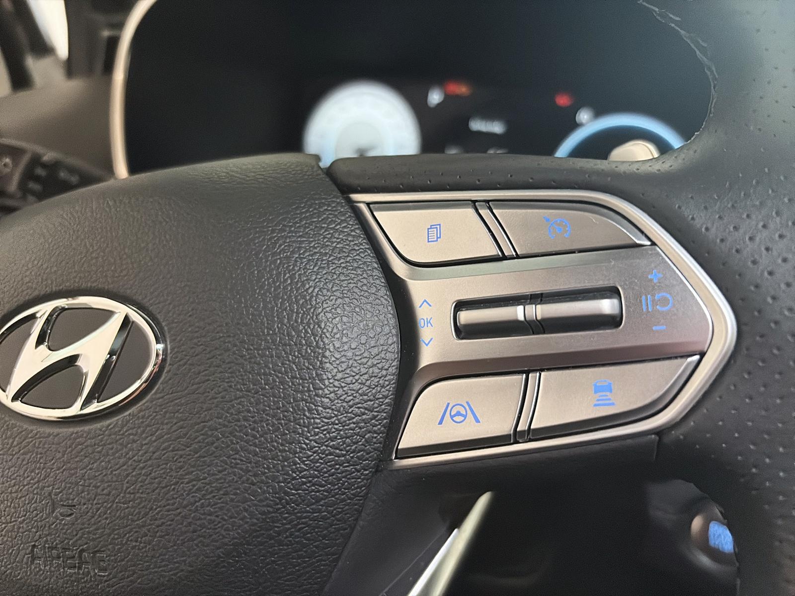 Hyundai Santa Fe ULTIMATE CALLIGRAPHY CUIR TOIT PANO NAV 4RM 2023 - image #22