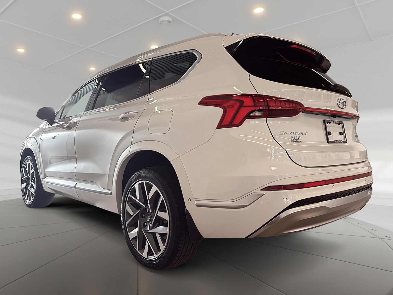 Hyundai Santa Fe ULTIMATE CALLIGRAPHY CUIR TOIT PANO NAV 4RM 2023 - image #6