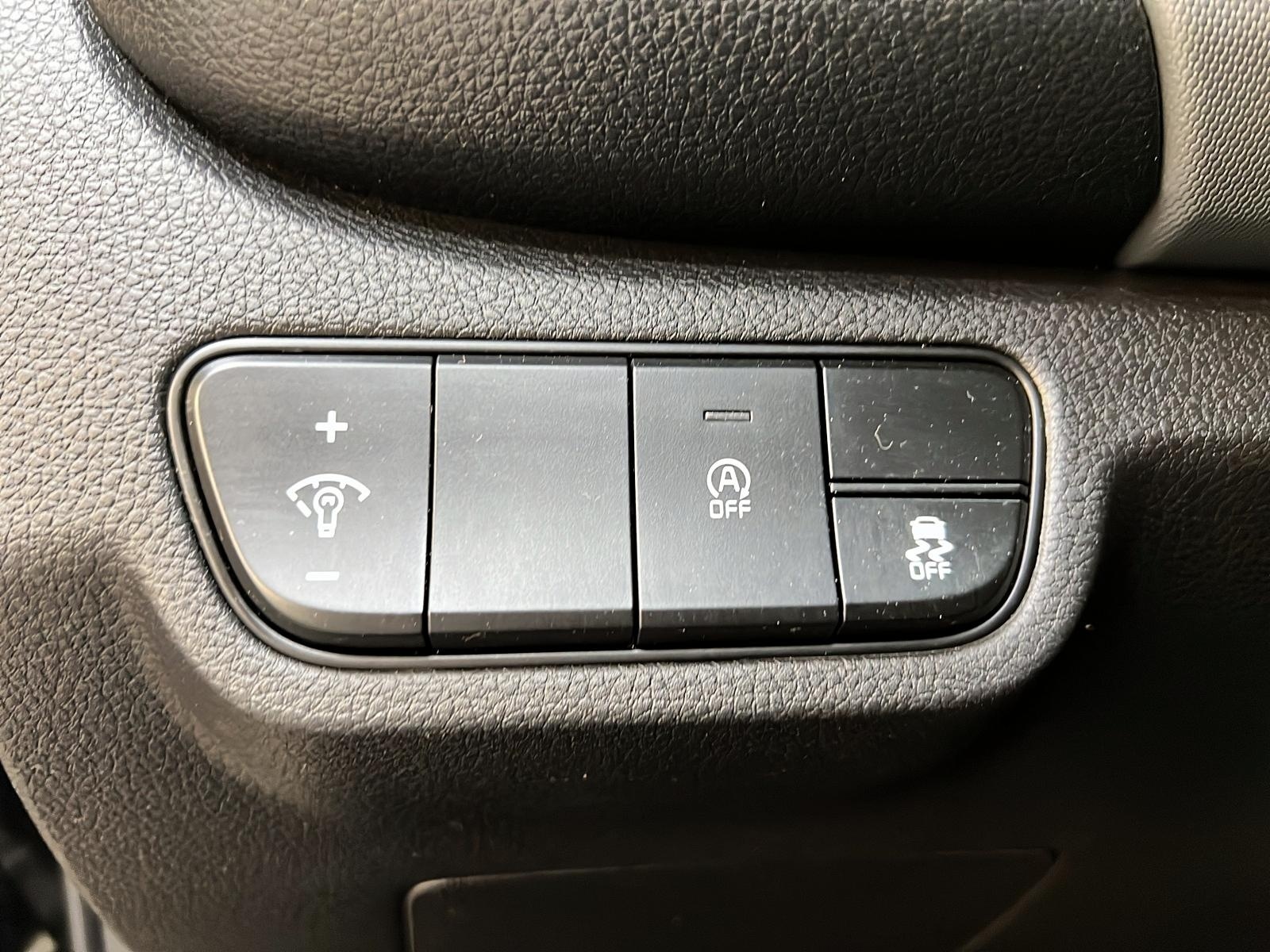 Kia SELTOS LX 2022 - image #19