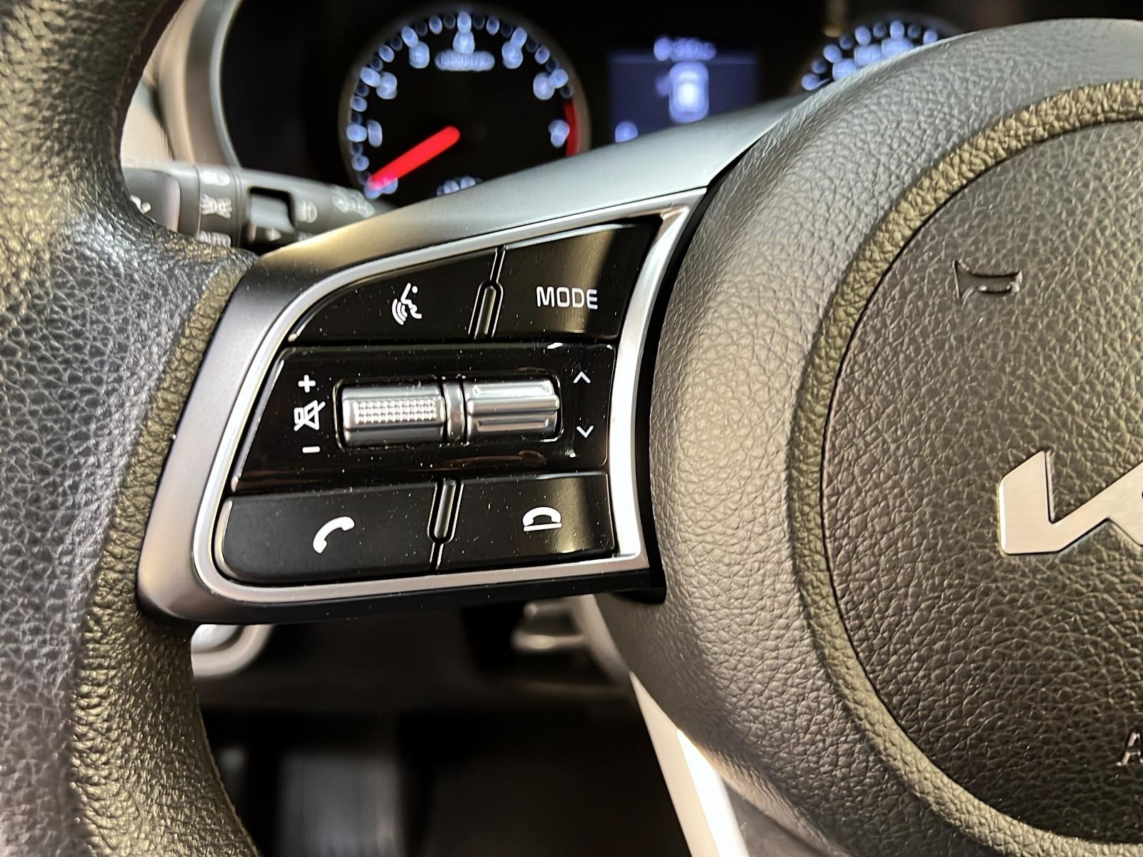 Kia SELTOS LX 2022 - image #18