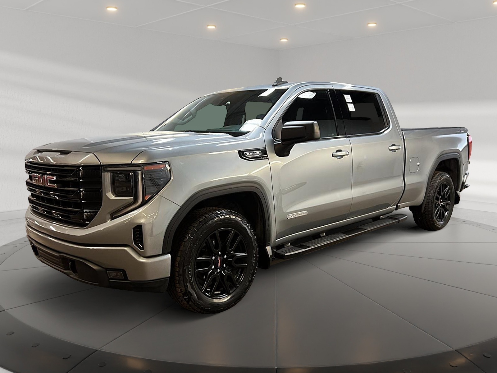 GMC Sierra 1500 2023 - Image #1