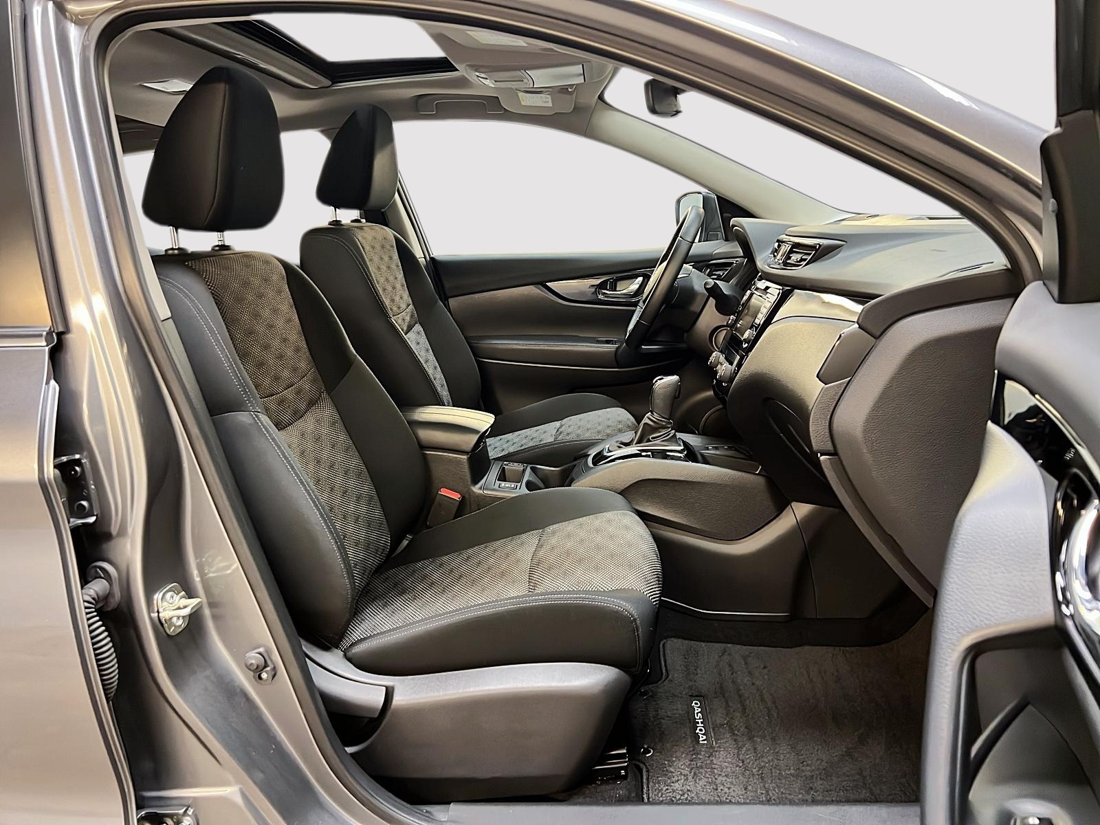 Nissan Qashqai 2023 - Image #8