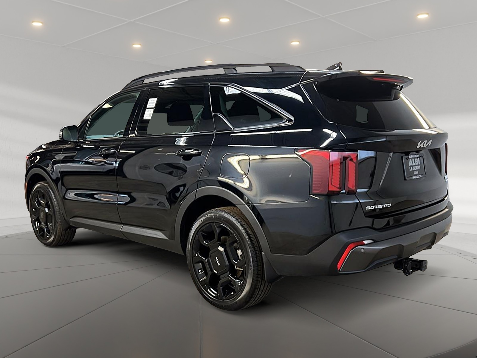 Kia Sorento X-LINE 2.5T CUIR TOIT PANO NAV 4RM 2024 - image #6