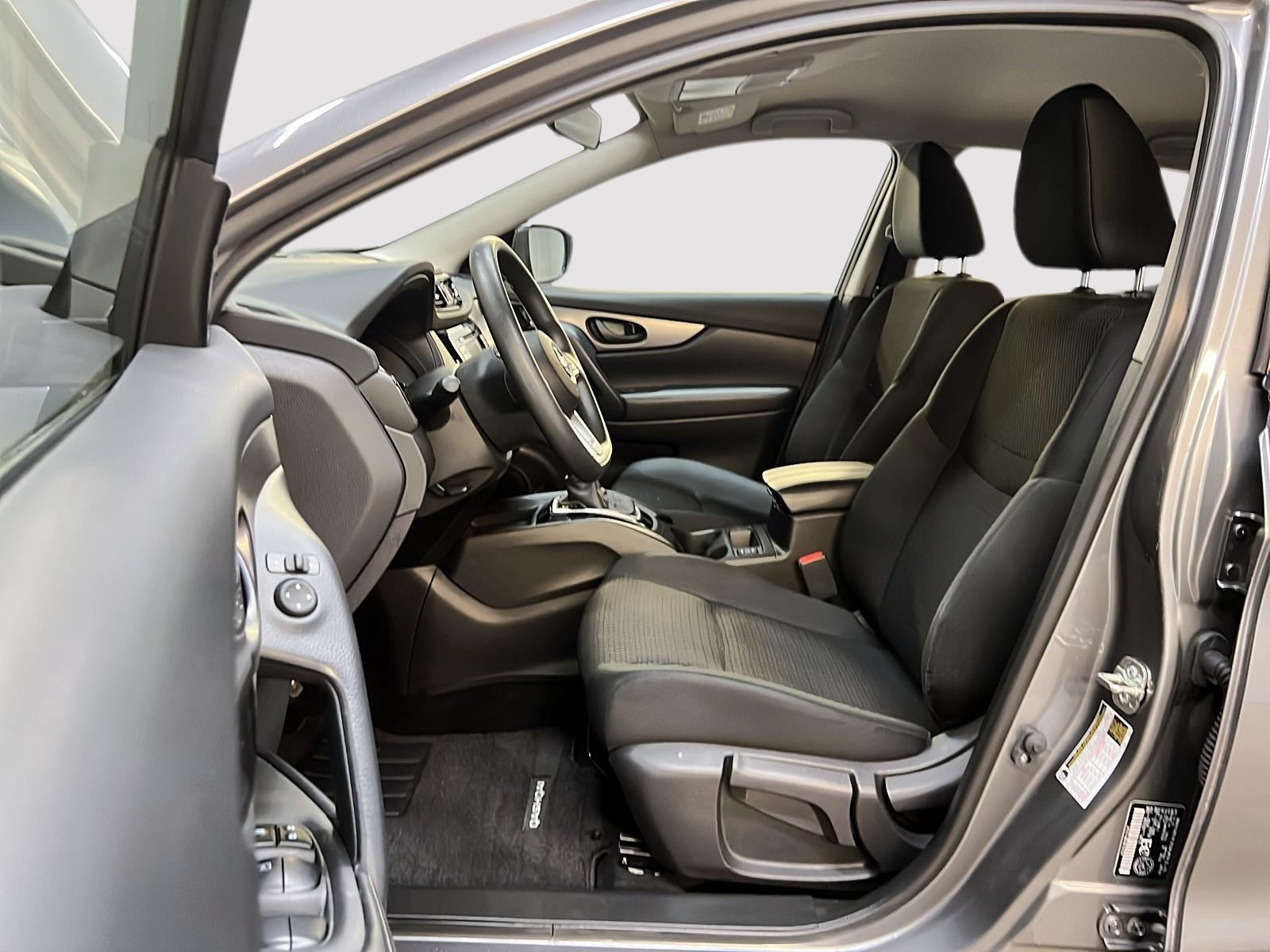Nissan Qashqai S 4RM 2023 - image #9