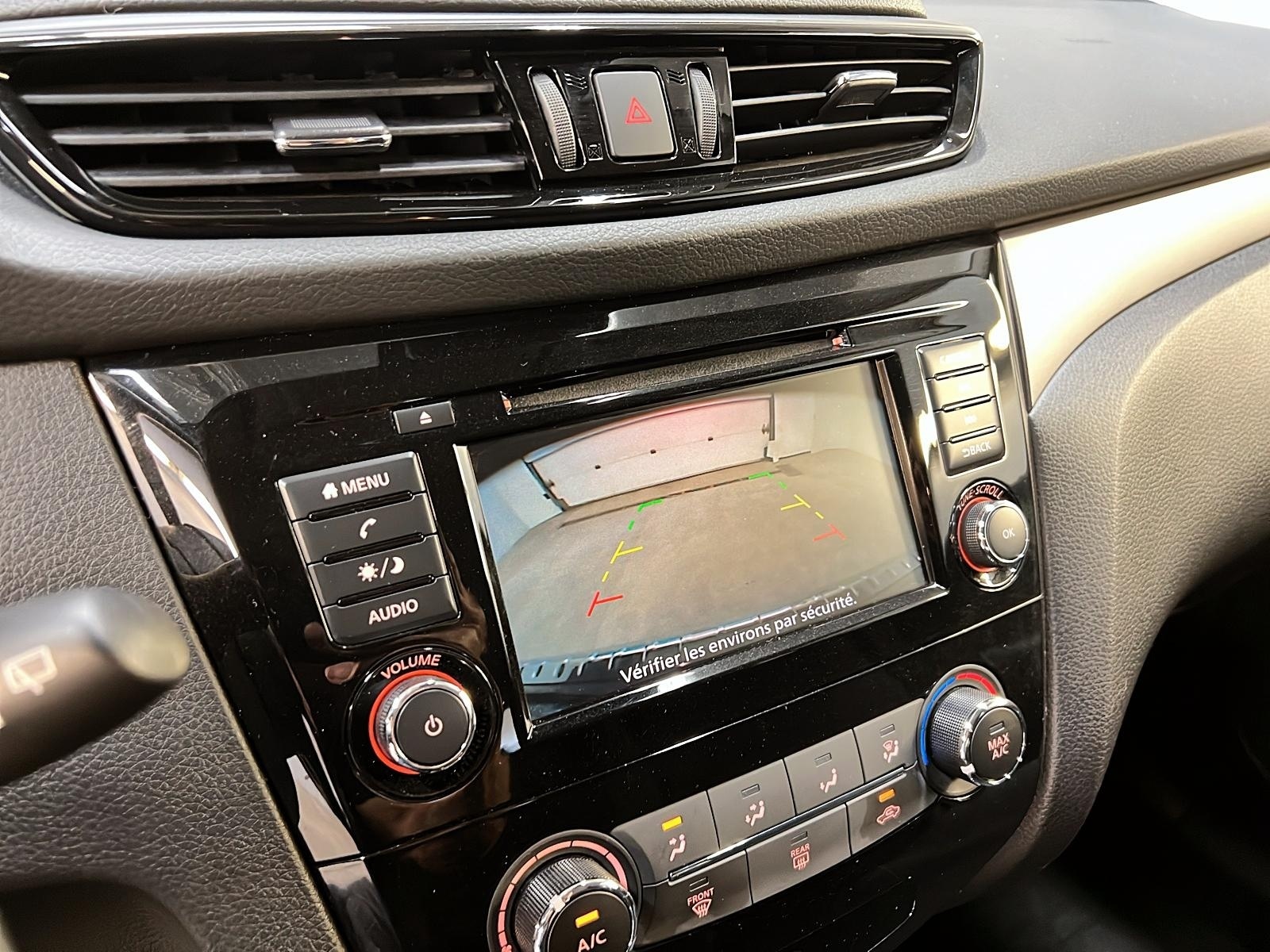 Nissan Qashqai S 4RM 2023 - image #17