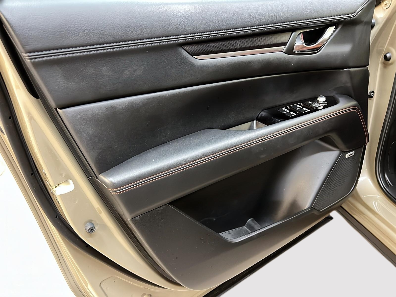 Mazda CX-5 SUNA TURBO CUIR TOIT NAV 4RM 2024 - image #26