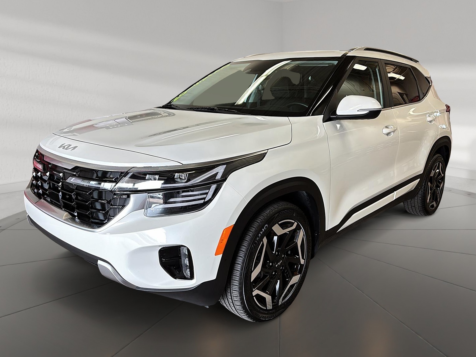 Kia SELTOS 2024 - Image #1