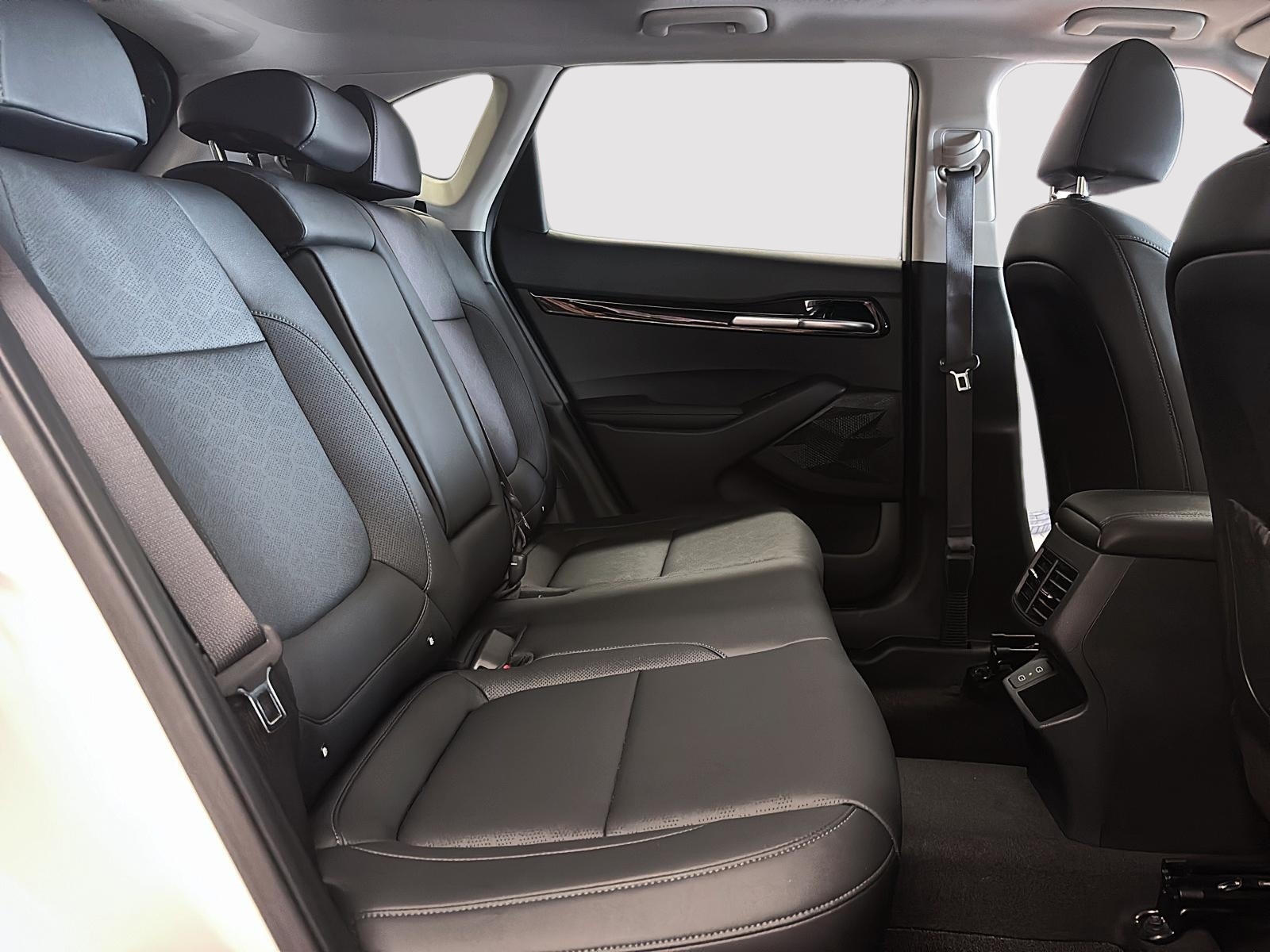 Kia SELTOS SX TURBO CUIR TOIT NAV 4RM 2024 - image #22