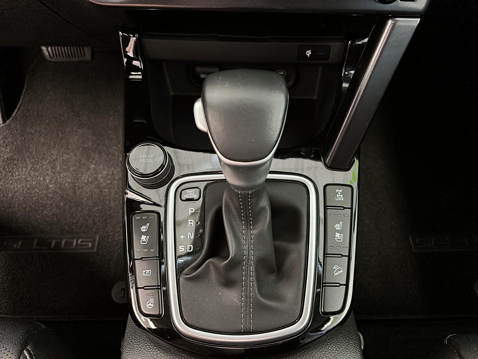 Kia SELTOS SX TURBO CUIR TOIT NAV 4RM 2024 - image #11