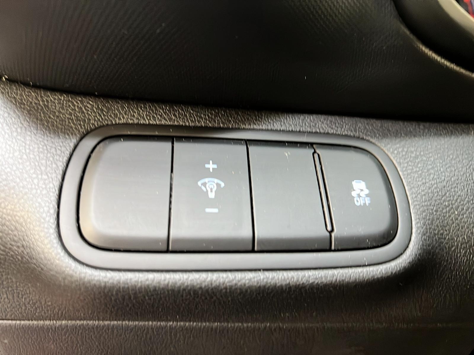 Hyundai Venue TREND TOIT 2021 - image #21