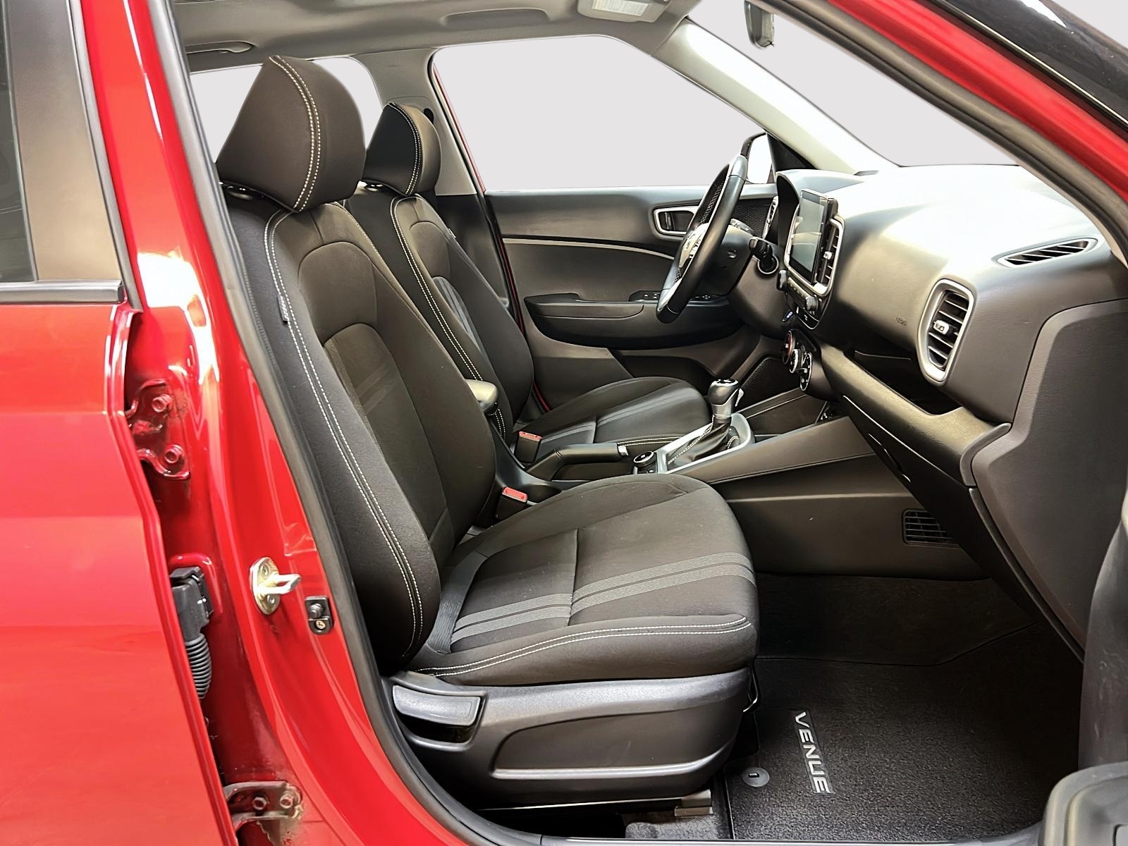 Hyundai Venue TREND TOIT 2021 - image #8