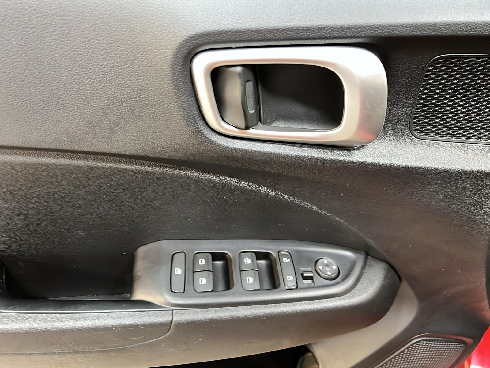 Hyundai Venue TREND TOIT 2021 - image #22