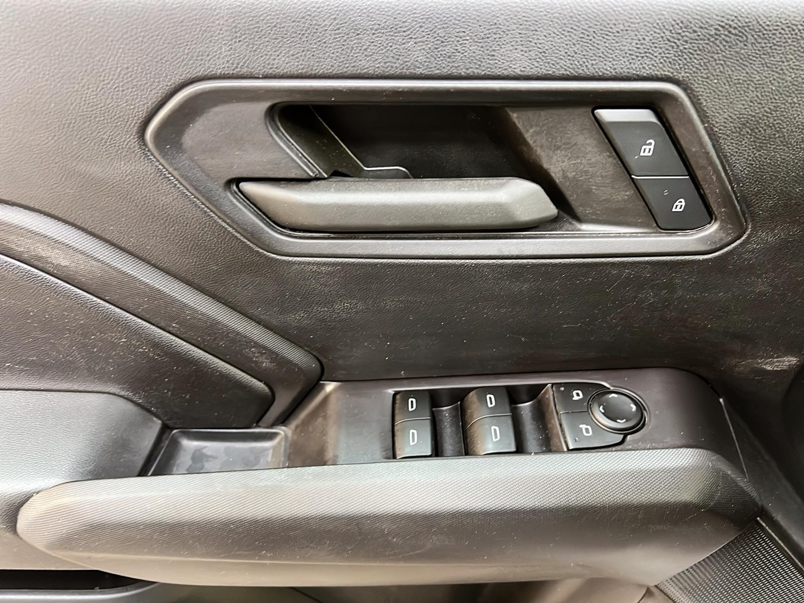 Chevrolet Colorado WT PREFERRED CREW CAB NAV 4X4 2023 - image #21