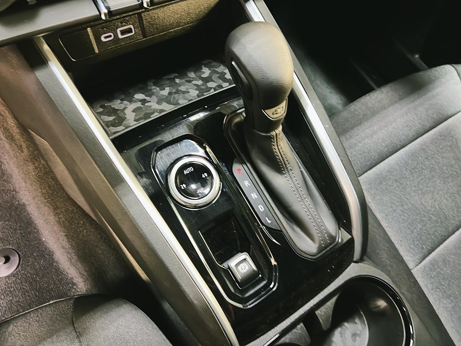 Chevrolet Colorado 2023 - Image #13