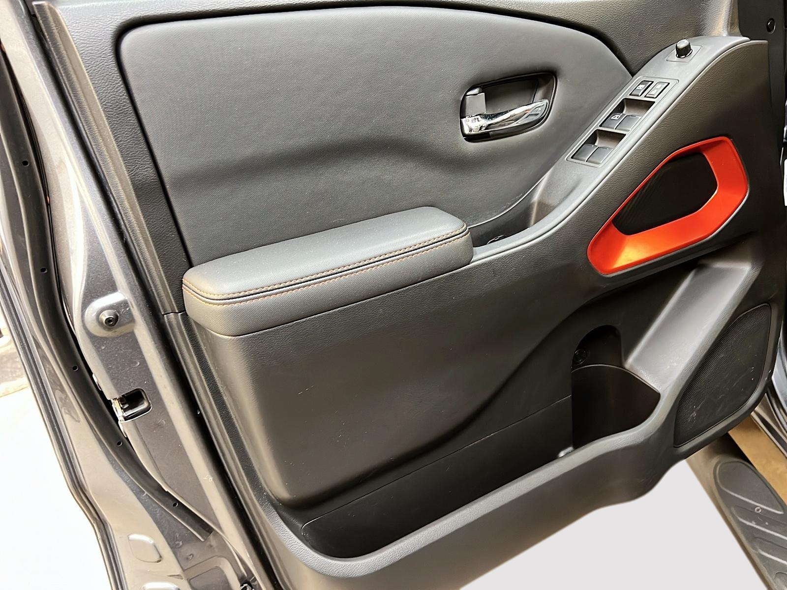 Nissan Frontier PRO-4X CREW CAB TOIT NAV 4X4 2023 - image #24