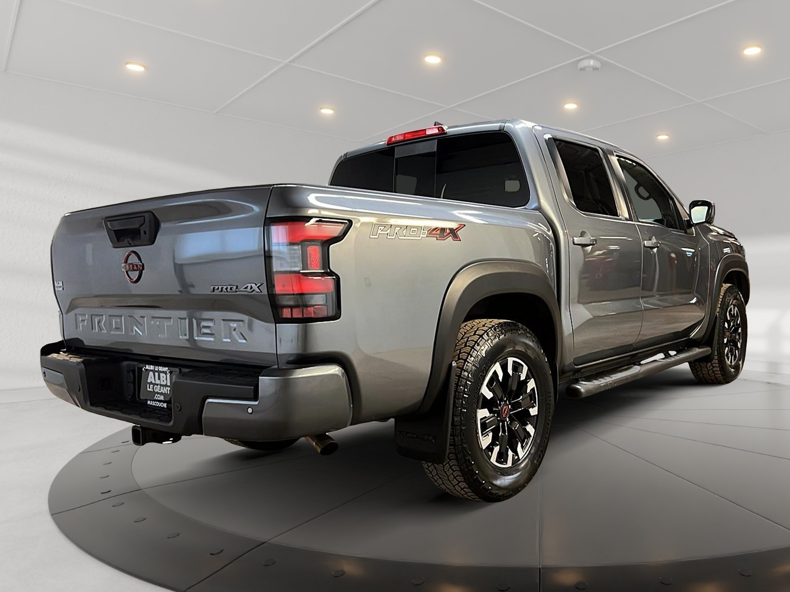 Nissan Frontier PRO-4X CREW CAB TOIT NAV 4X4 2023 - image #4