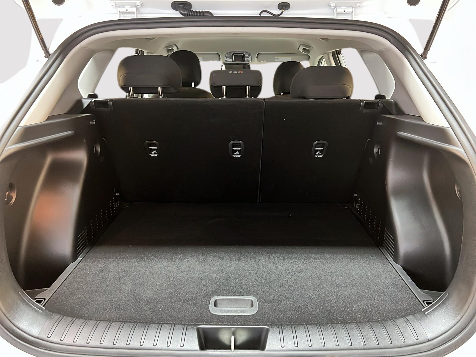 Hyundai Kona ESSENTIEL 4RM 2024 - image #12