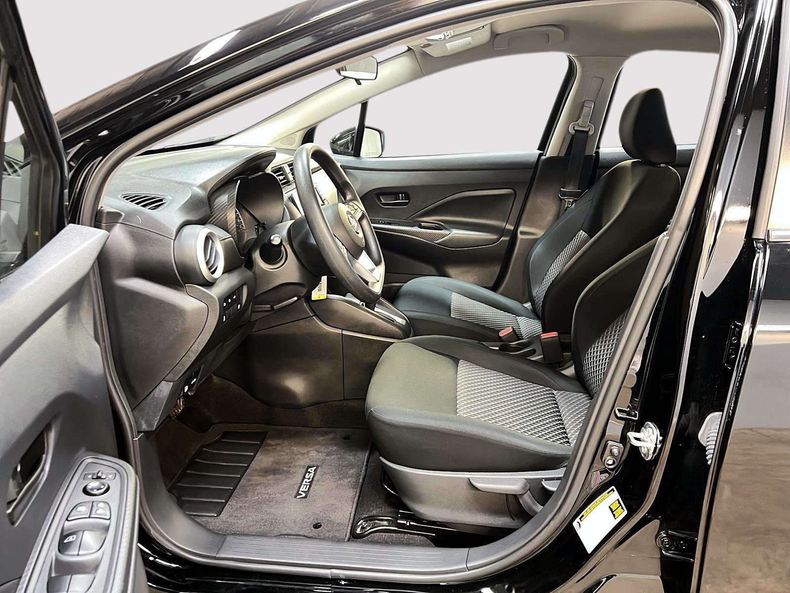 Nissan Versa 2022 - Image #7