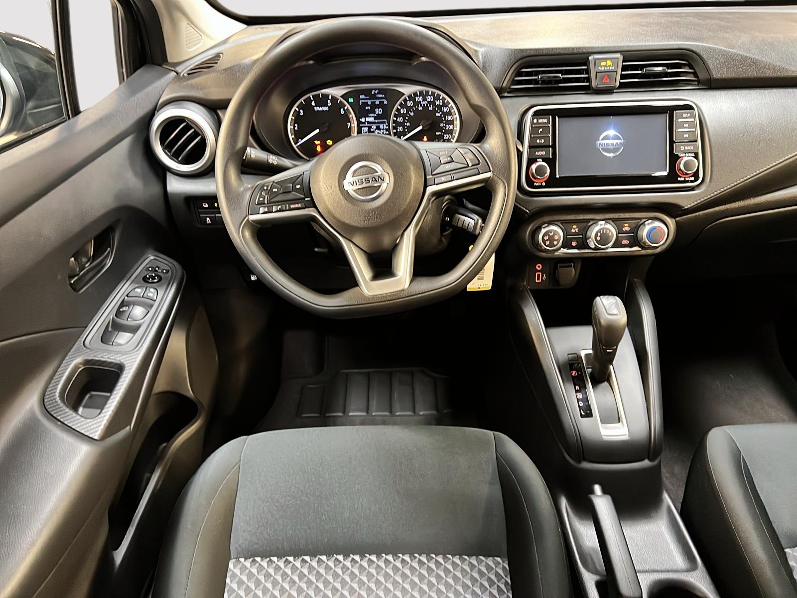 Nissan Versa 2022 - Image #10