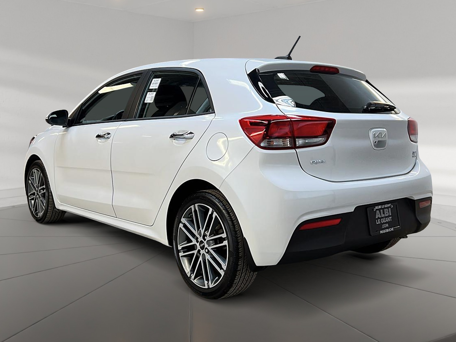 Kia Rio5 EX PREMIUM TOIT 2023 - image #6