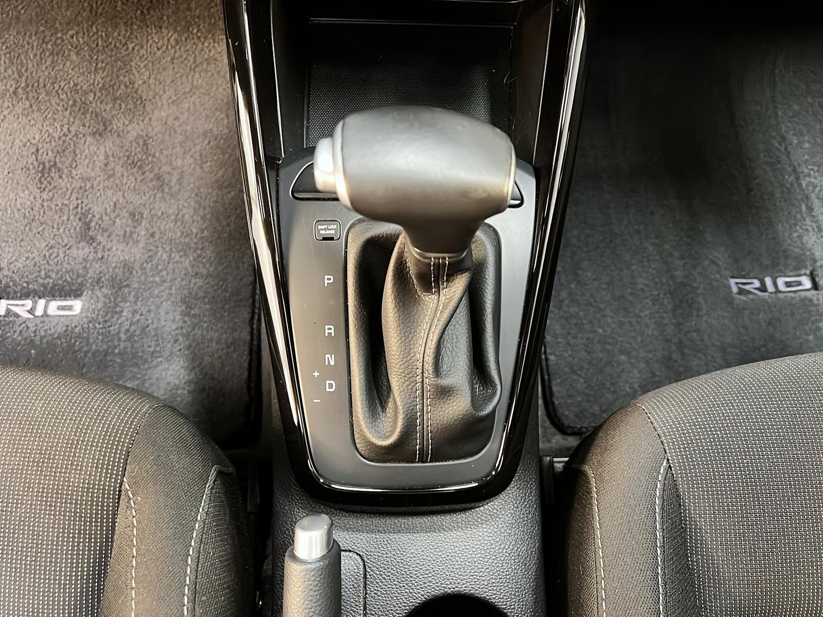 Kia Rio5 EX PREMIUM TOIT 2023 - image #14