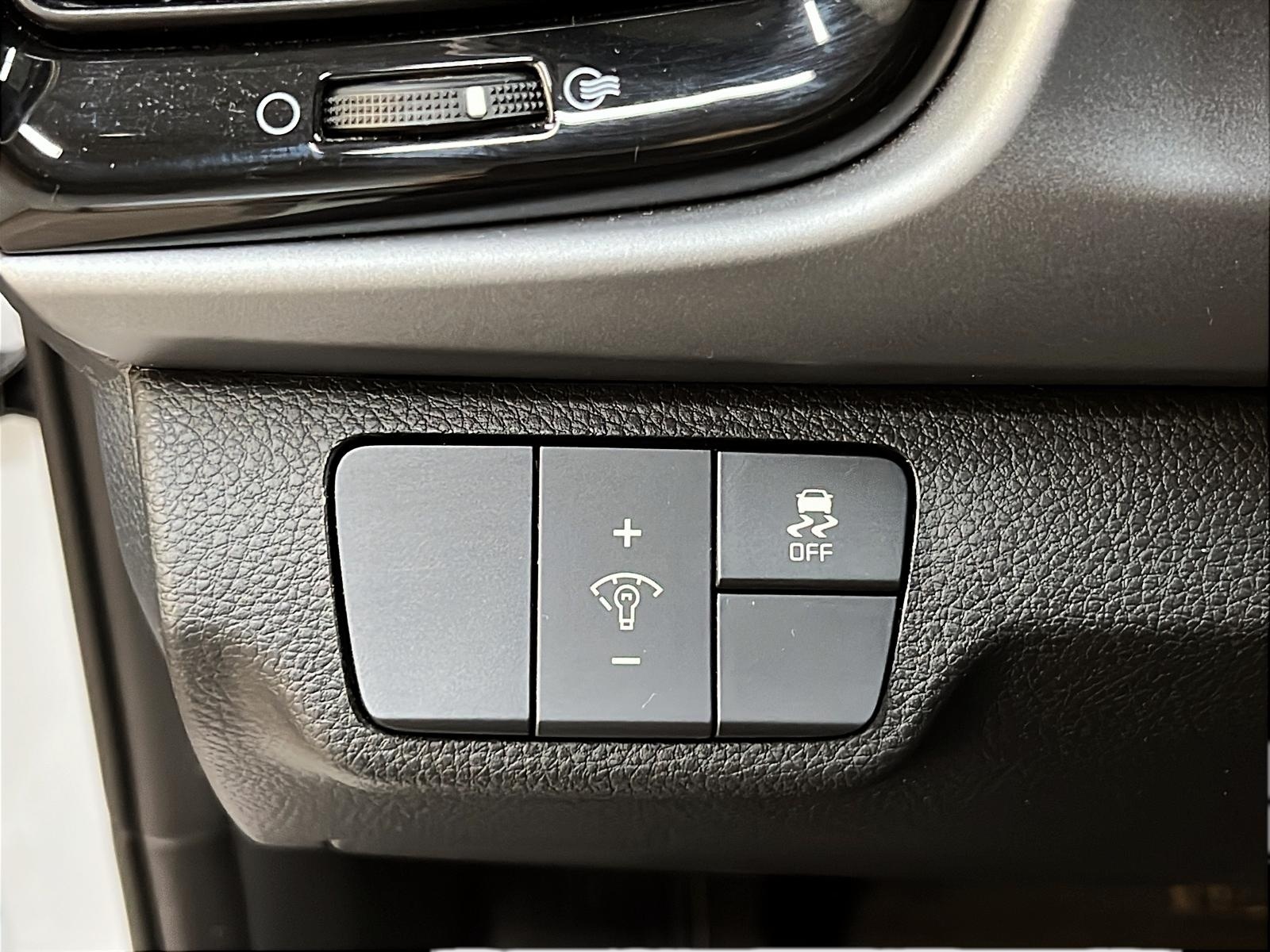 Kia Rio5 2023 - Image #22