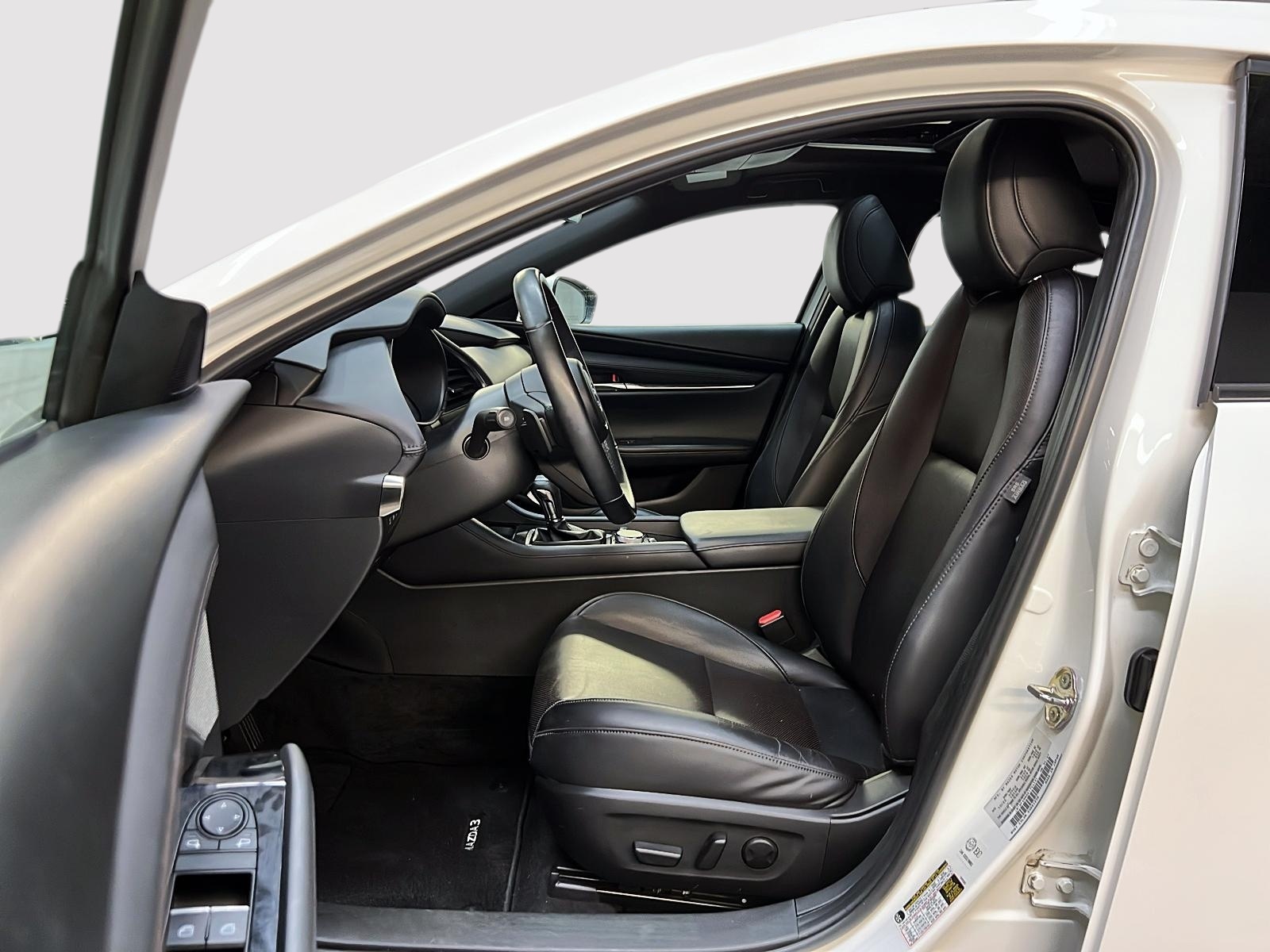 Mazda Mazda3 Sport 2024 - Image #7