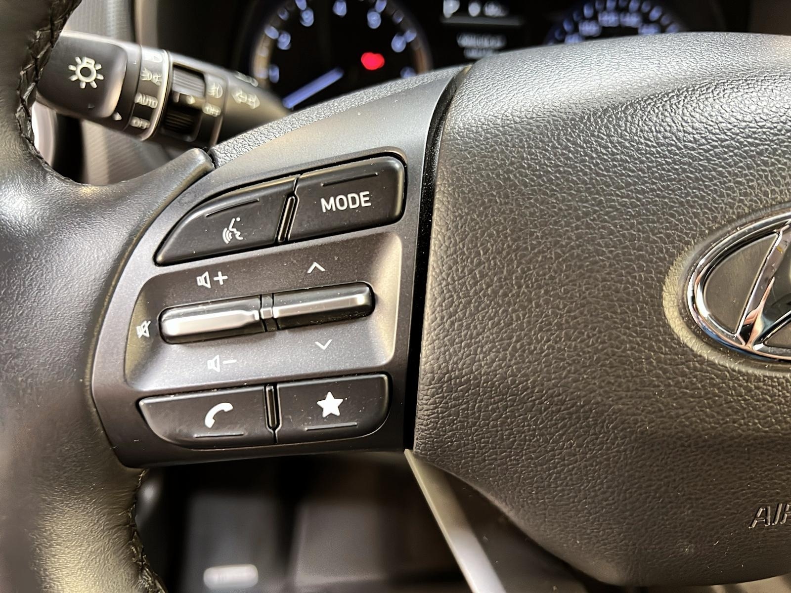 Hyundai Kona PREFERRED 4RM 2022 - image #19