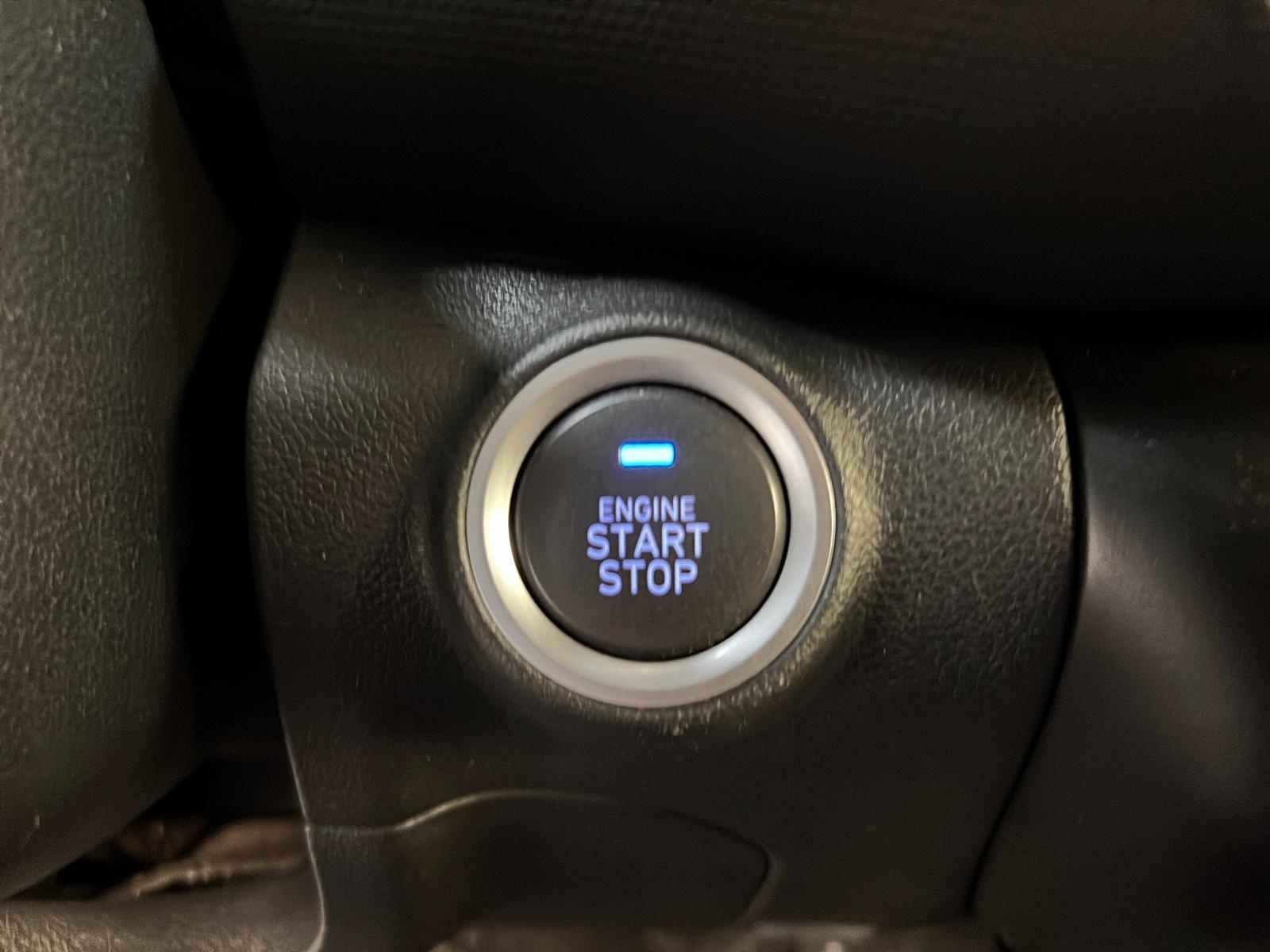 Hyundai Kona PREFERRED 4RM 2022 - image #17