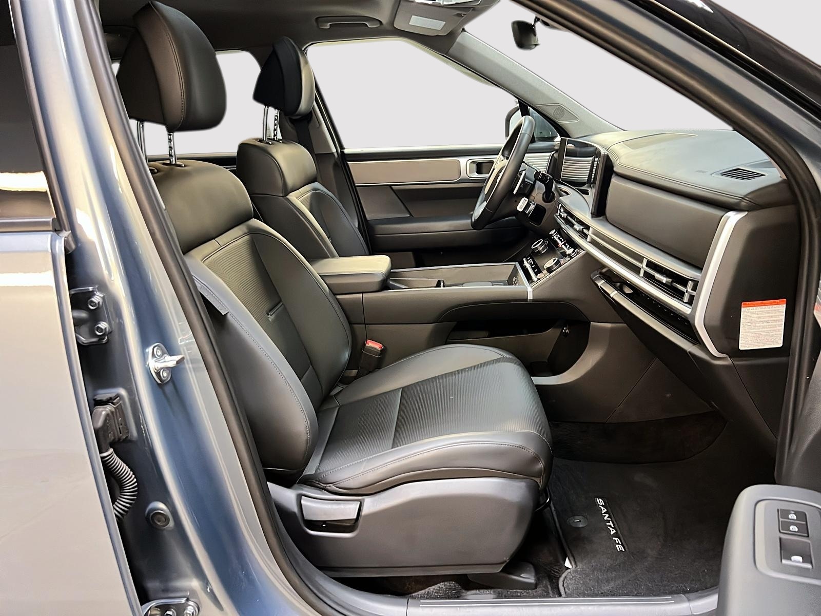 Hyundai Santa Fe PREFERRED TREND HYBRID CUIR TOIT PANO 4RM 2024 - image #8