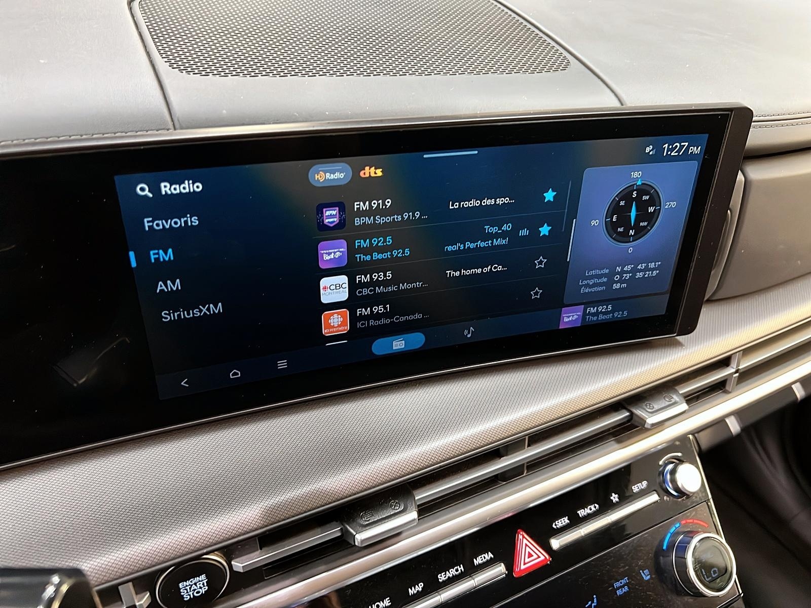 Hyundai Santa Fe PREFERRED TREND HYBRID CUIR TOIT PANO 4RM 2024 - image #18