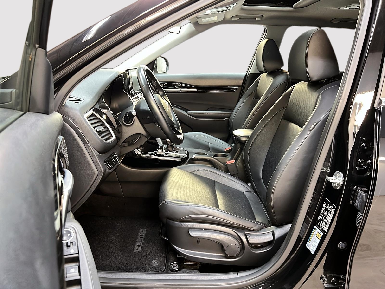 Kia SELTOS EX CUIR TOIT 4RM 2022 - image #7