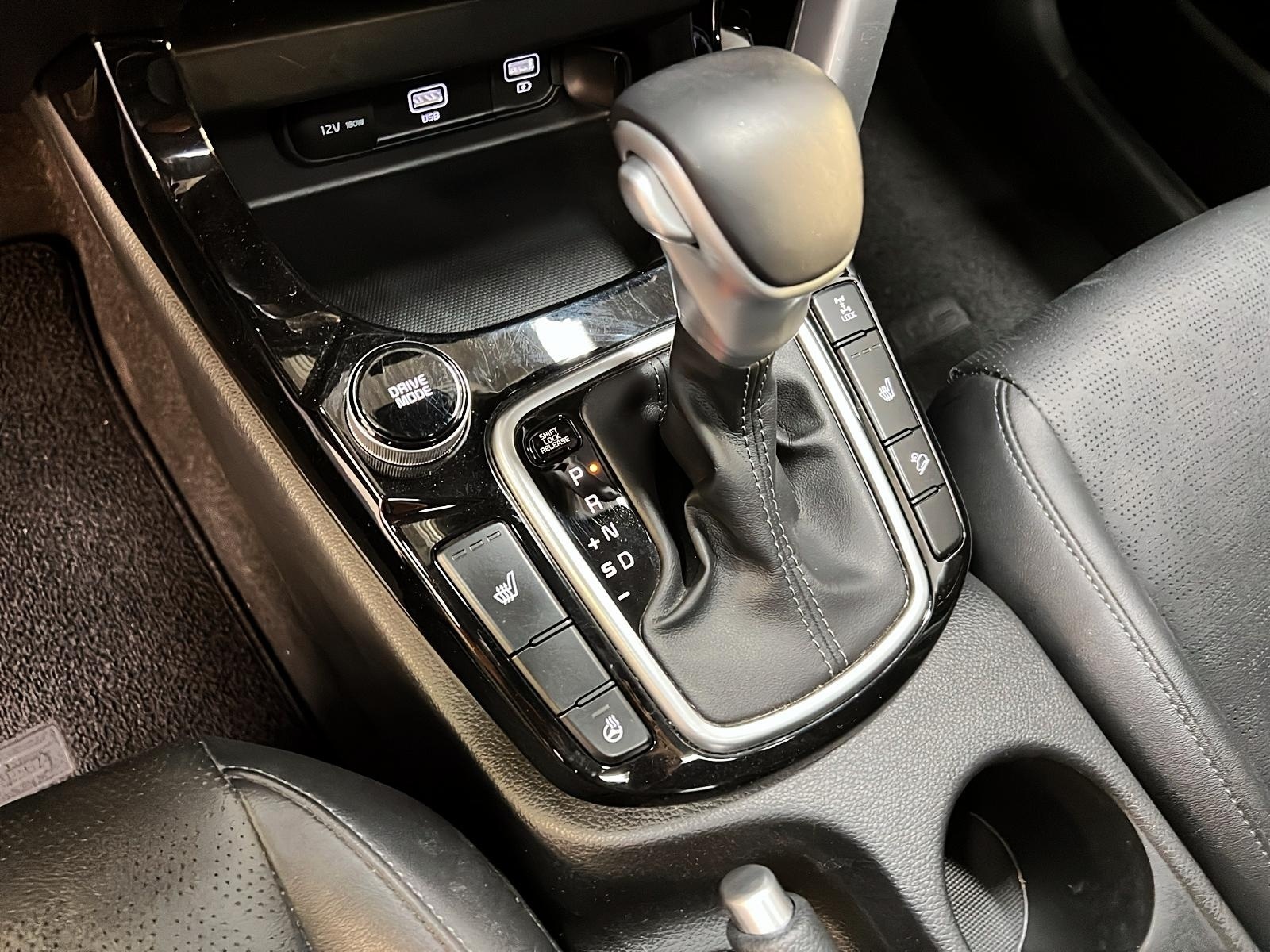 Kia SELTOS EX CUIR TOIT 4RM 2022 - image #14