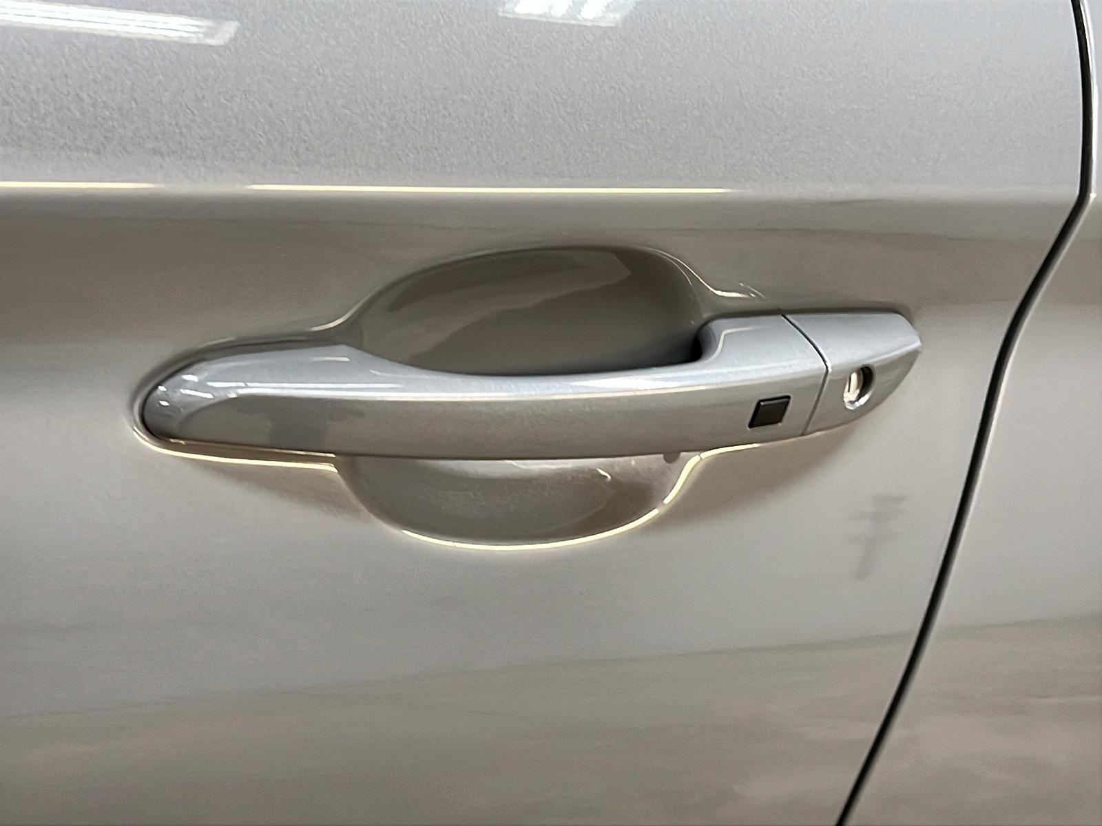Hyundai Kona PREFERRED 4RM 2022 - image #23