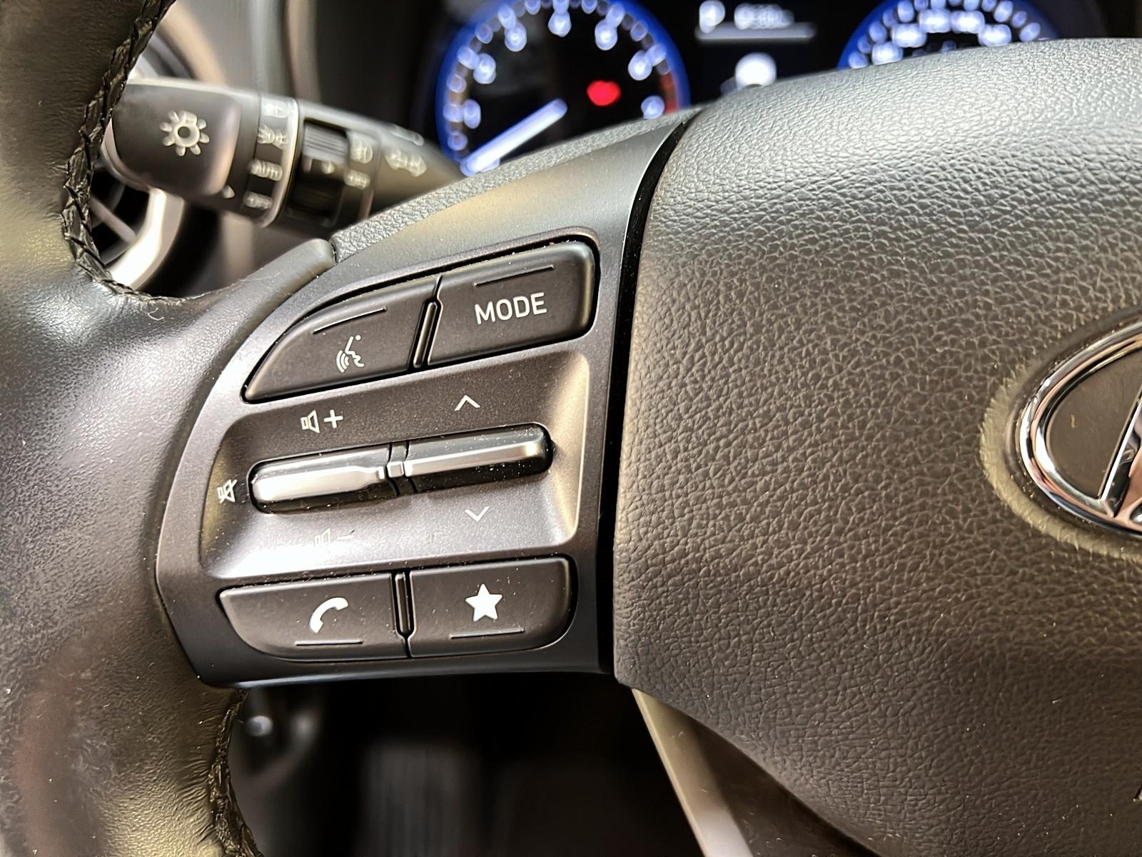 Hyundai Kona PREFERRED 4RM 2022 - image #19